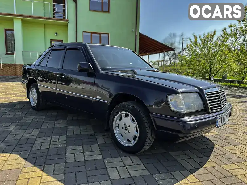 Седан Mercedes-Benz E-Class 1995 2 л. Ручная / Механика обл. Ивано-Франковская, Калуш - Фото 1/21