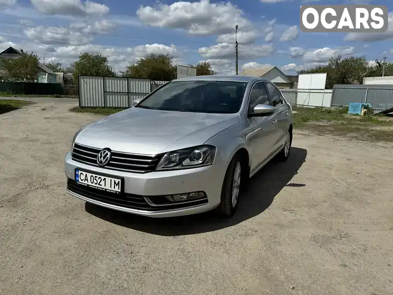 Седан Volkswagen Passat 2011 1.8 л. Робот обл. Черкаська, Умань - Фото 1/16