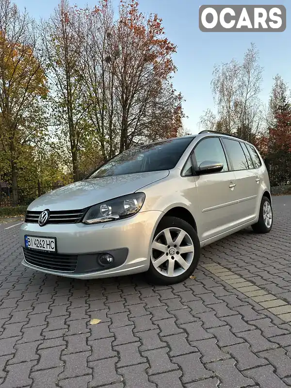 Минивэн Volkswagen Touran 2011 1.6 л. Ручная / Механика обл. Полтавская, Миргород - Фото 1/21