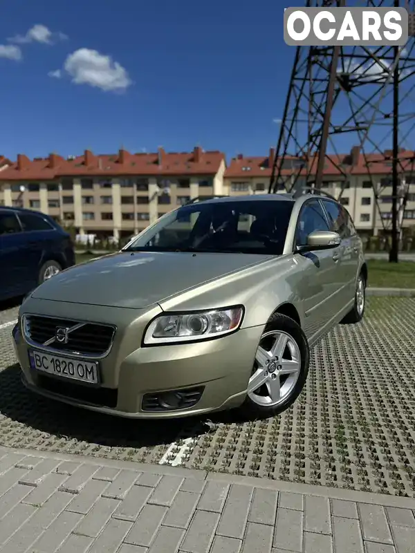 Универсал Volvo V50 2008 2 л. Автомат обл. Львовская, Львов - Фото 1/21