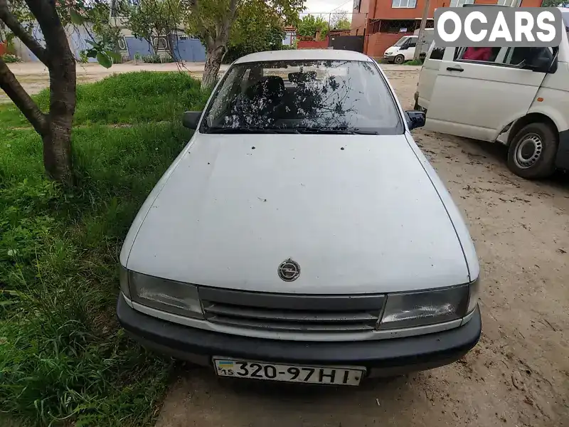 Седан Opel Vectra 1992 1.6 л. Ручна / Механіка обл. Миколаївська, Миколаїв - Фото 1/5