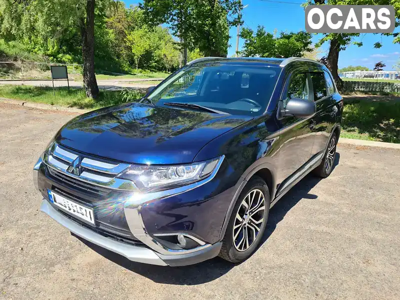 Внедорожник / Кроссовер Mitsubishi Outlander 2016 2.36 л. Вариатор обл. Черкасская, Черкассы - Фото 1/21