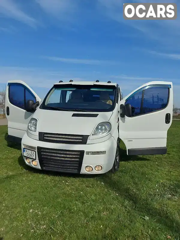 Минивэн Opel Vivaro 2005 2.5 л. Ручная / Механика обл. Днепропетровская, Днепр (Днепропетровск) - Фото 1/15