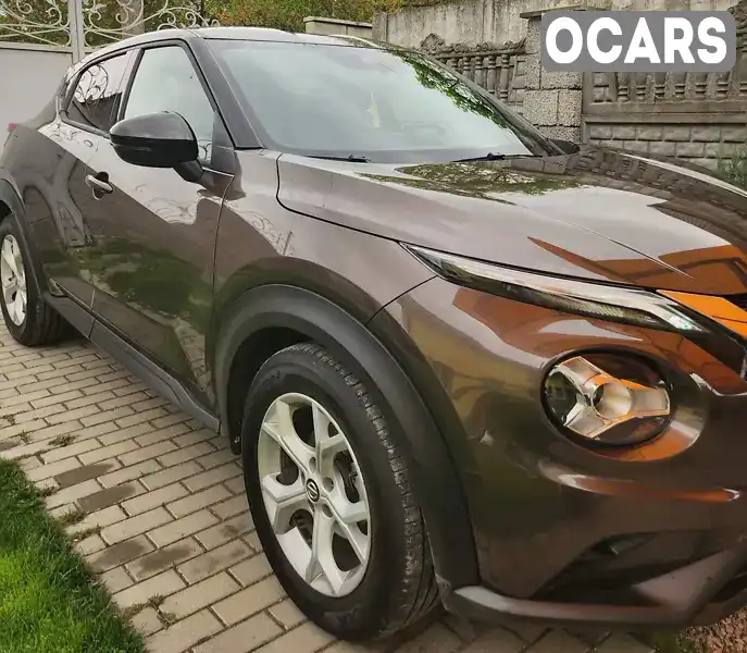 Внедорожник / Кроссовер Nissan Juke 2021 1 л. Робот обл. Днепропетровская, Каменское (Днепродзержинск) - Фото 1/21