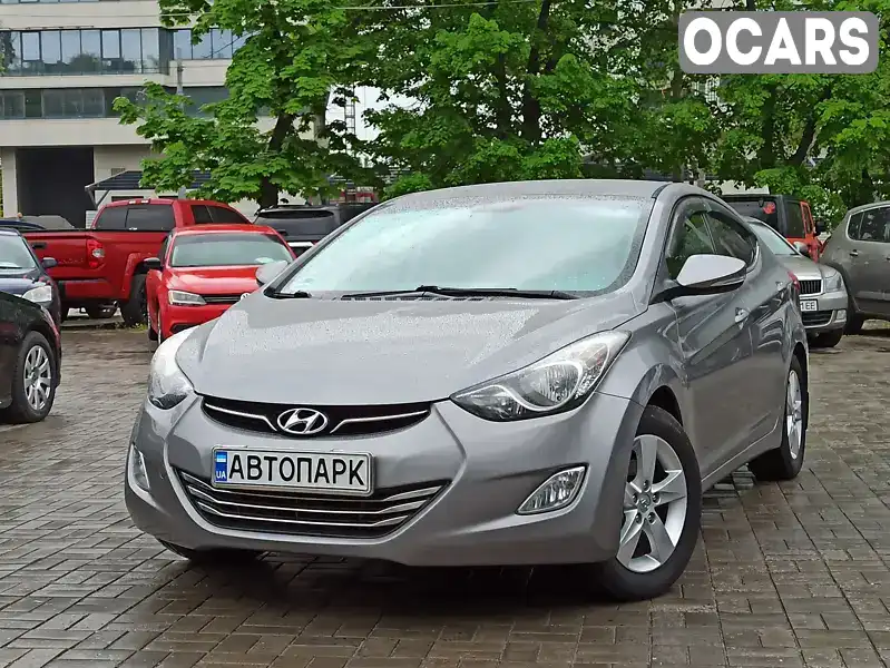 Седан Hyundai Elantra 2013 1.8 л. Ручна / Механіка обл. Дніпропетровська, Дніпро (Дніпропетровськ) - Фото 1/21