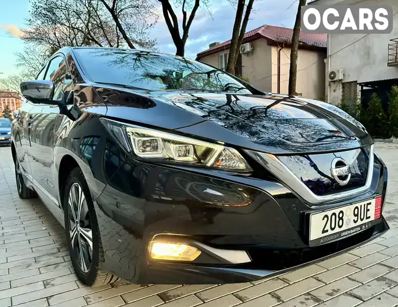 Хетчбек Nissan Leaf 2018 null_content л. Автомат обл. Закарпатська, Ужгород - Фото 1/21