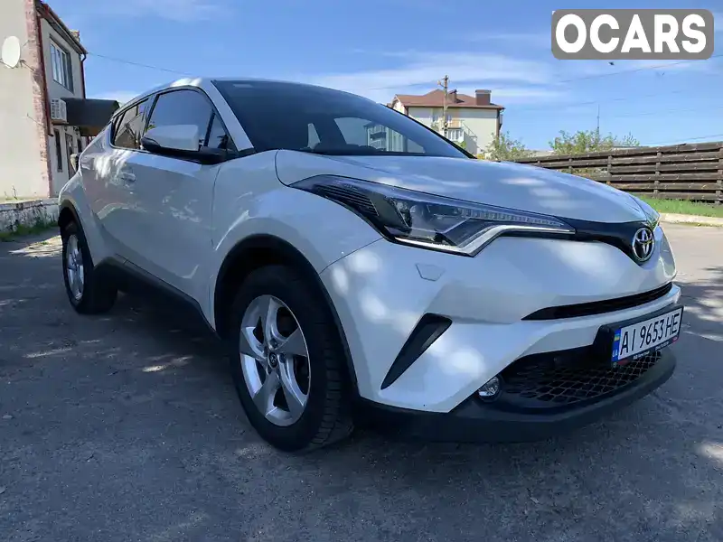 Позашляховик / Кросовер Toyota C-HR 2017 1.2 л. обл. Київська, Київ - Фото 1/21