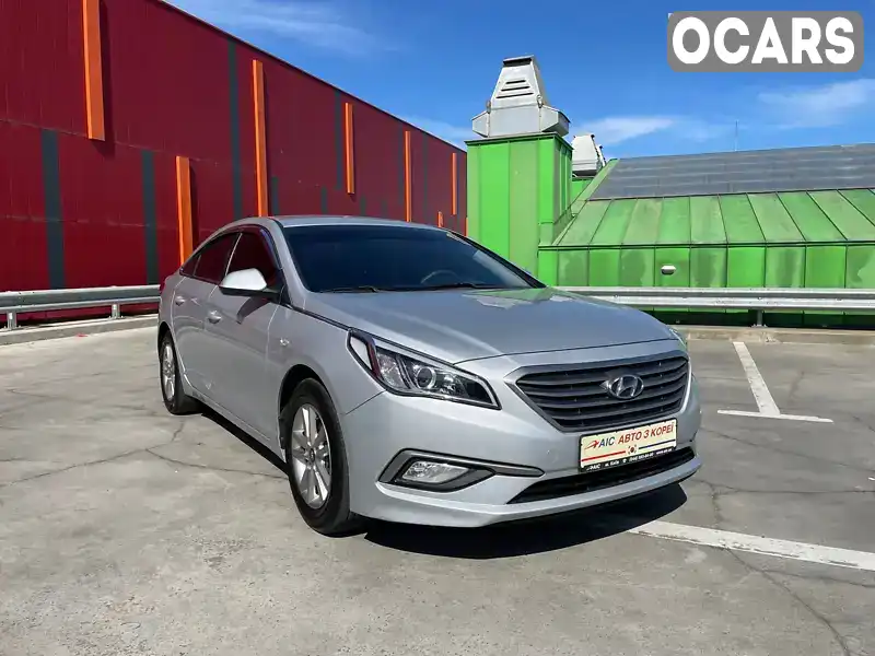 Седан Hyundai Sonata 2017 2 л. Автомат обл. Київська, Київ - Фото 1/15