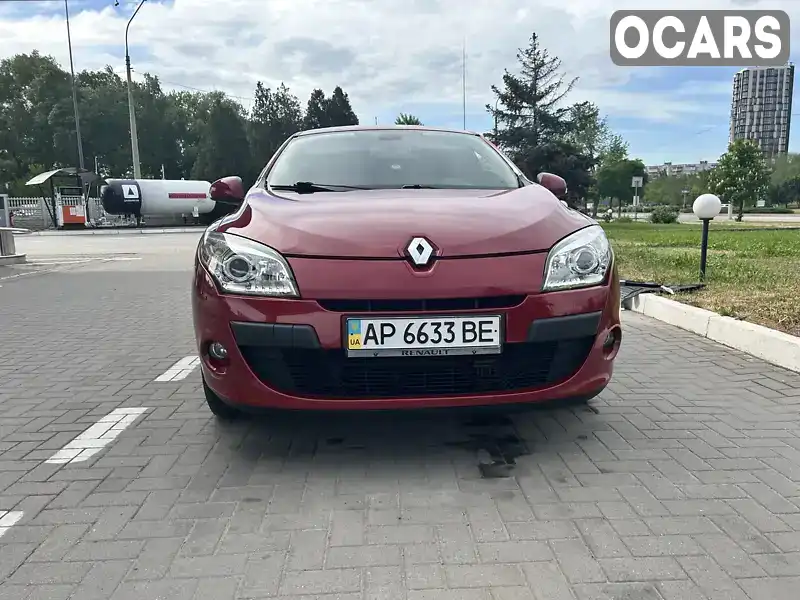 Хэтчбек Renault Megane 2011 2 л. Вариатор обл. Запорожская, Запорожье - Фото 1/21