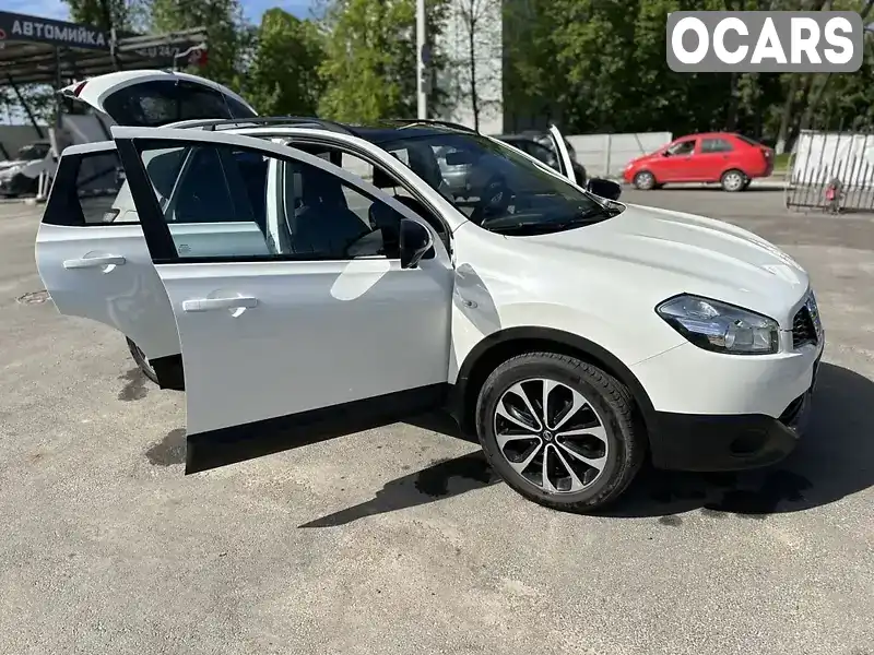 Позашляховик / Кросовер Nissan Qashqai 2013 1.6 л. Ручна / Механіка обл. Чернігівська, Чернігів - Фото 1/21