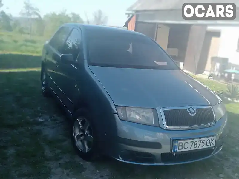 Седан Skoda Fabia 2007 1.2 л. Ручная / Механика обл. Львовская, Дрогобыч - Фото 1/14