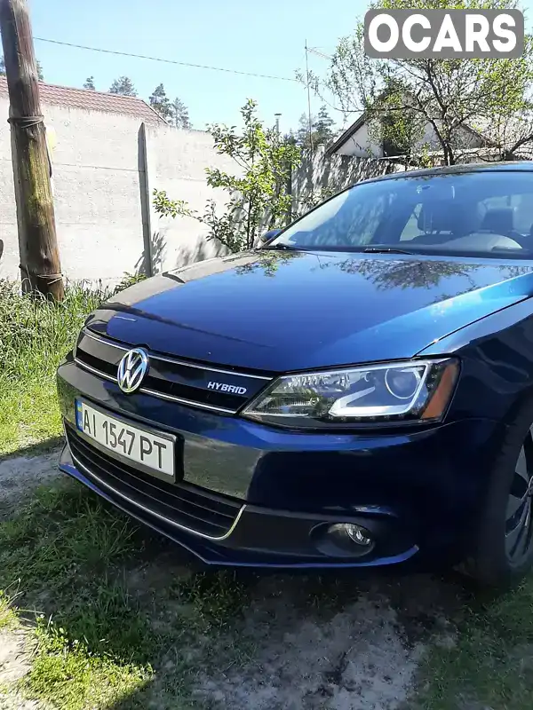 Седан Volkswagen Jetta 2013 1.39 л. Робот обл. Київська, Ірпінь - Фото 1/21