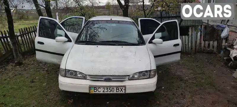 Седан Ford Mondeo 1993 1.6 л. Ручна / Механіка обл. Львівська, Самбір - Фото 1/21