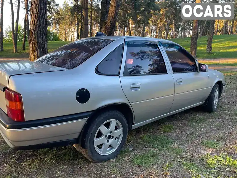 Седан Opel Vectra 1989 1.6 л. обл. Сумська, Суми - Фото 1/9