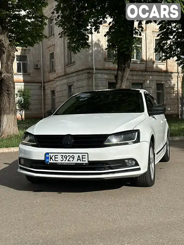 Седан Volkswagen Jetta 2014 2 л. Автомат обл. Днепропетровская, Кривой Рог - Фото 1/21