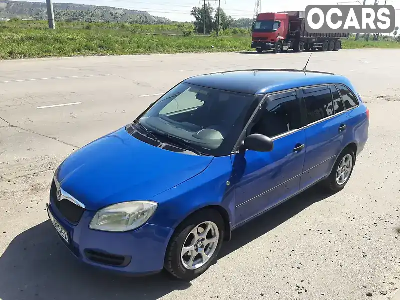 Универсал Skoda Fabia 2010 1.42 л. обл. Полтавская, Горишние Плавни (Комсомольск) - Фото 1/21