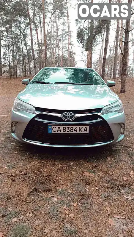 Седан Toyota Camry 2015 2.49 л. Автомат обл. Черкасская, Черкассы - Фото 1/21