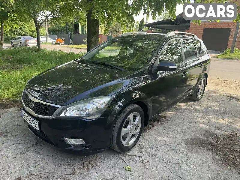 Универсал Kia Ceed 2010 1.58 л. Ручная / Механика обл. Днепропетровская, Днепр (Днепропетровск) - Фото 1/21