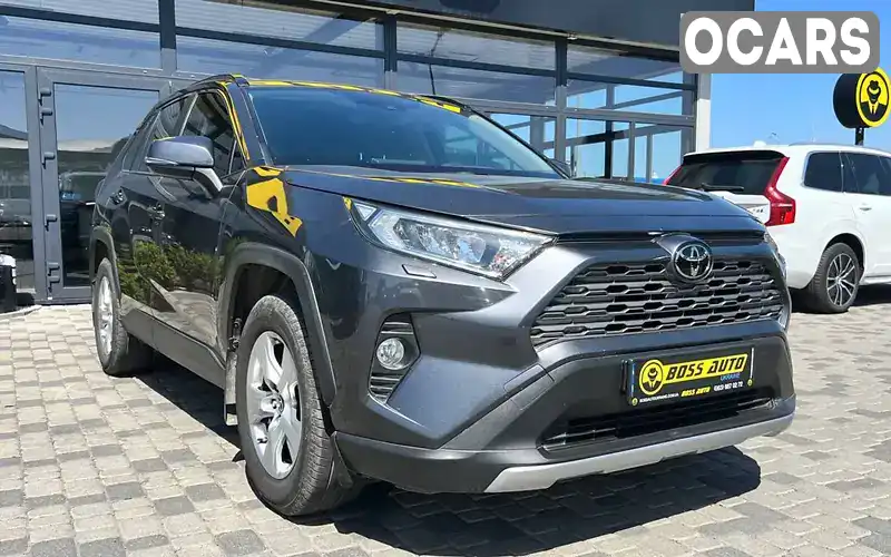 Внедорожник / Кроссовер Toyota RAV4 2021 1.99 л. Автомат обл. Закарпатская, Мукачево - Фото 1/20