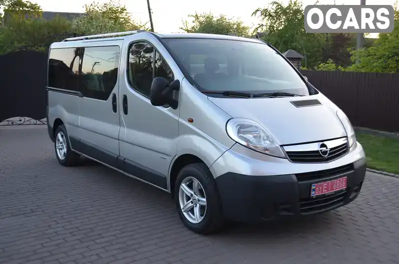 Минивэн Opel Vivaro 2011 2 л. Ручная / Механика обл. Ровенская, Дубно - Фото 1/21