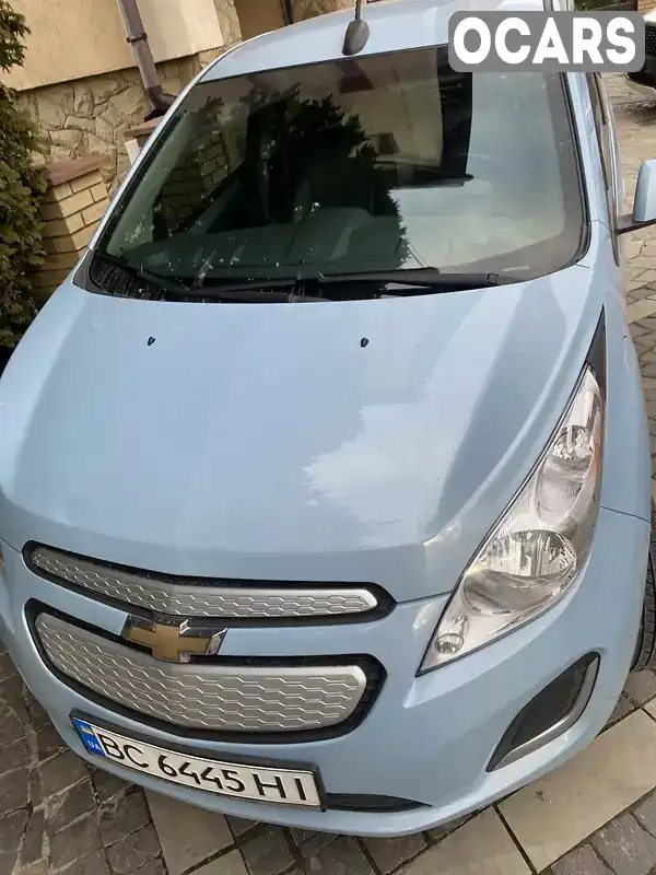 Хэтчбек Chevrolet Spark 2016 null_content л. Автомат обл. Львовская, Львов - Фото 1/3