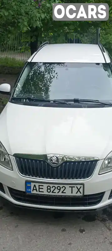 Мікровен Skoda Roomster 2013 1.6 л. Ручна / Механіка обл. Дніпропетровська, Першотравенськ - Фото 1/17