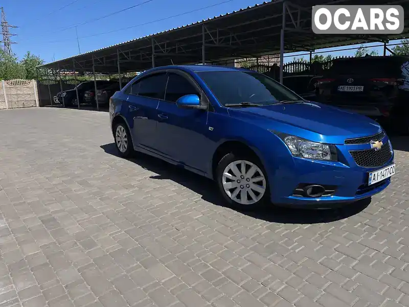 Седан Chevrolet Cruze 2011 1.6 л. Автомат обл. Дніпропетровська, Кривий Ріг - Фото 1/15