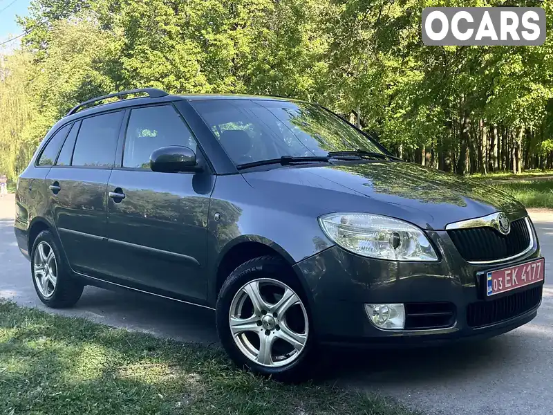 Універсал Skoda Fabia 2008 1.6 л. Ручна / Механіка обл. Чернігівська, Чернігів - Фото 1/21