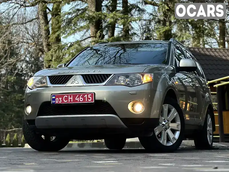 Внедорожник / Кроссовер Mitsubishi Outlander XL 2009 2.2 л. Ручная / Механика обл. Львовская, Дрогобыч - Фото 1/21