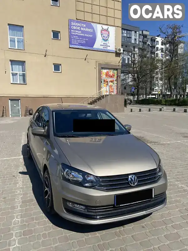 Седан Volkswagen Polo 2018 1.4 л. обл. Чернівецька, Чернівці - Фото 1/21
