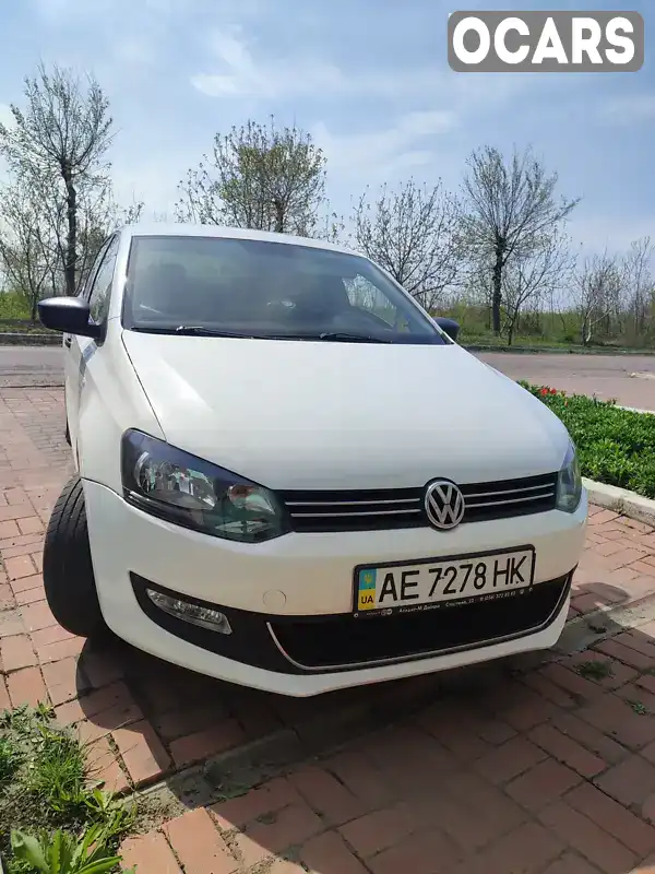 Седан Volkswagen Polo 2012 1.6 л. Ручна / Механіка обл. Дніпропетровська, Дніпро (Дніпропетровськ) - Фото 1/14