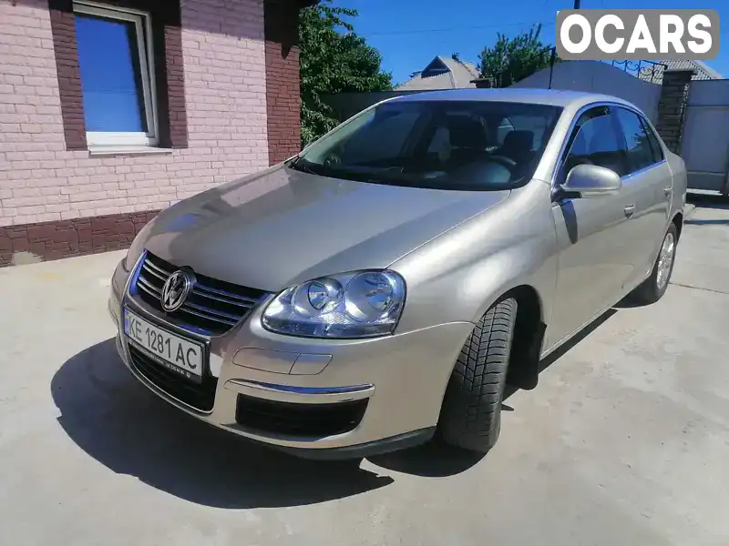 Седан Volkswagen Jetta 2006 1.6 л. Автомат обл. Днепропетровская, Кривой Рог - Фото 1/21