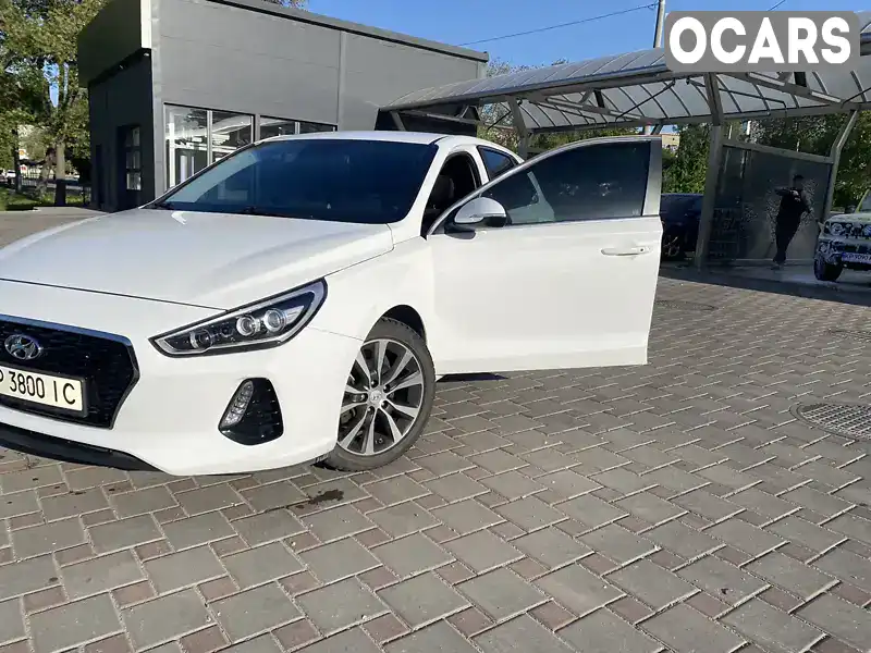 Хэтчбек Hyundai Elantra 2017 2 л. Автомат обл. Запорожская, Запорожье - Фото 1/17