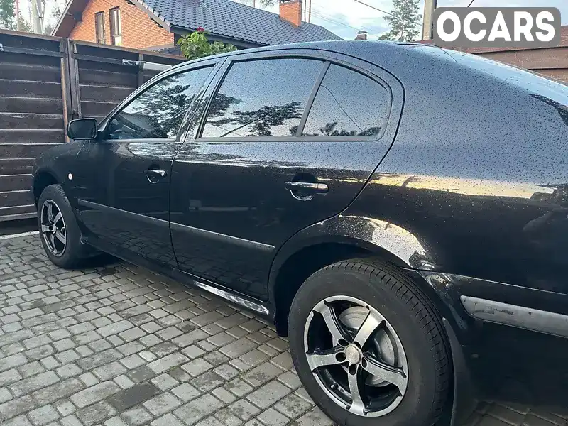 Ліфтбек Skoda Octavia 2006 1.6 л. Ручна / Механіка обл. Київська, Гостомель - Фото 1/21