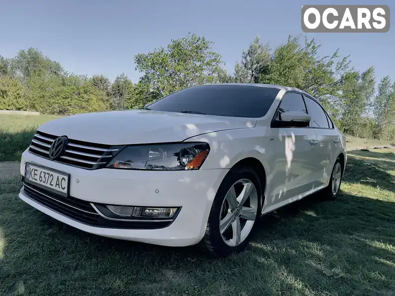 Седан Volkswagen Passat 2014 1.8 л. Автомат обл. Днепропетровская, Новомосковск - Фото 1/9