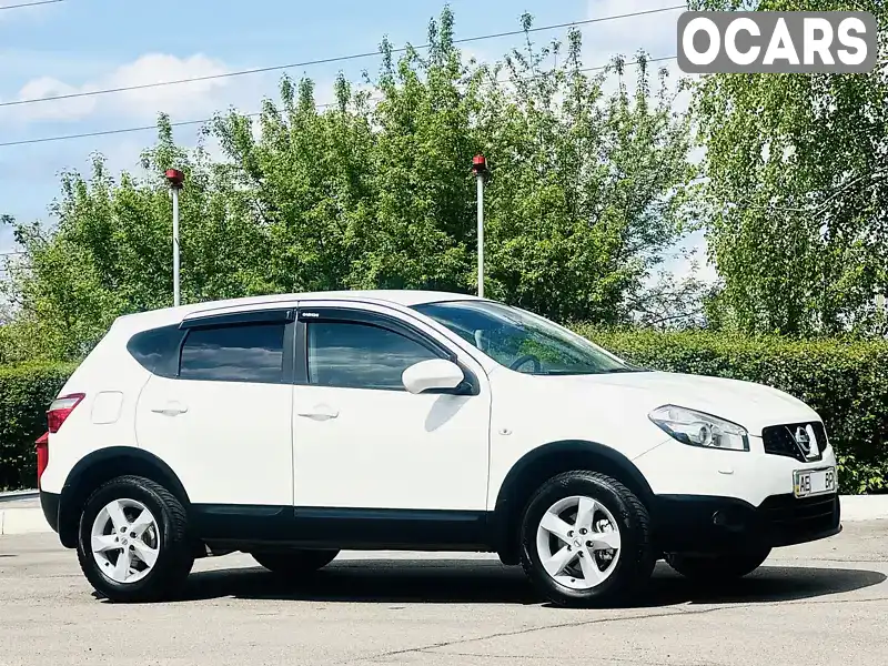 Внедорожник / Кроссовер Nissan Qashqai 2013 2 л. Автомат обл. Днепропетровская, Каменское (Днепродзержинск) - Фото 1/21