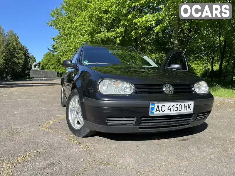 Універсал Volkswagen Golf 2004 1.6 л. Автомат обл. Волинська, Володимир-Волинський - Фото 1/17