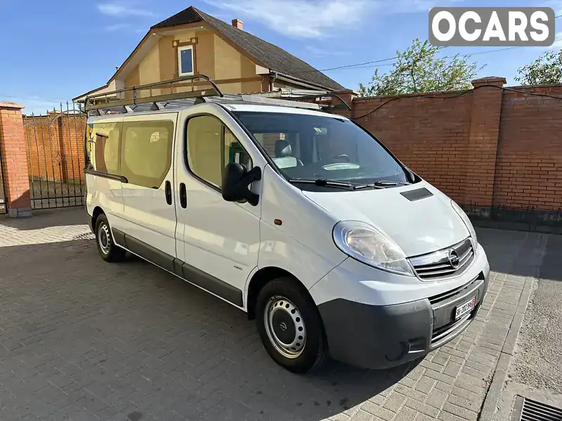 Мінівен Opel Vivaro 2012 2 л. Ручна / Механіка обл. Львівська, Стрий - Фото 1/21