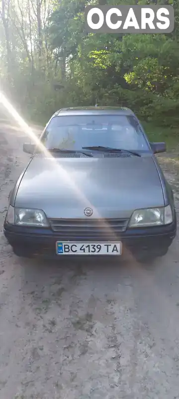 Седан Opel Kadett 1990 1.6 л. Ручная / Механика обл. Львовская, Каменка-Бугская - Фото 1/16