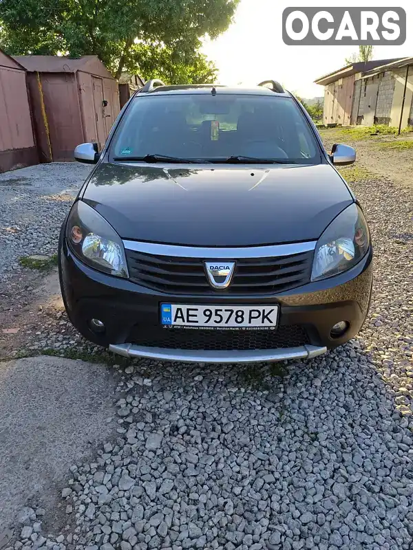 Хэтчбек Dacia Sandero 2012 1.6 л. Ручная / Механика обл. Днепропетровская, Кривой Рог - Фото 1/20