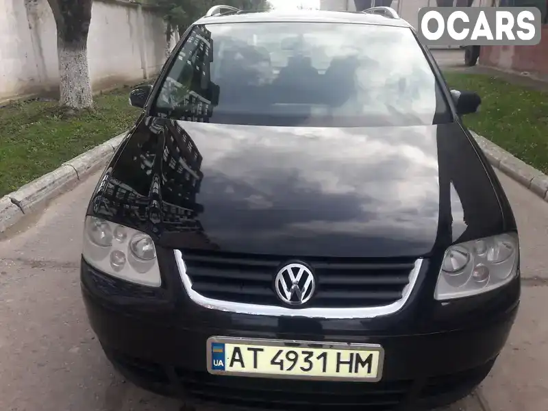 Минивэн Volkswagen Touran 2004 1.6 л. Ручная / Механика обл. Ивано-Франковская, Ивано-Франковск - Фото 1/18