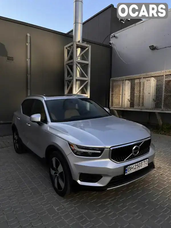 Позашляховик / Кросовер Volvo XC40 2019 1.97 л. Автомат обл. Одеська, Одеса - Фото 1/19