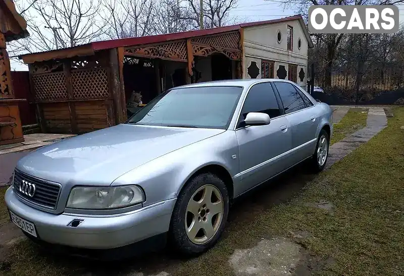 Седан Audi A8 2000 2.5 л. Ручна / Механіка обл. Чернівецька, Чернівці - Фото 1/15