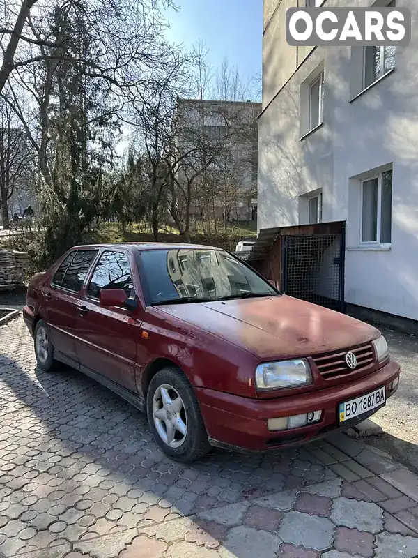 Седан Volkswagen Vento 1998 1.6 л. Ручна / Механіка обл. Тернопільська, Тернопіль - Фото 1/14