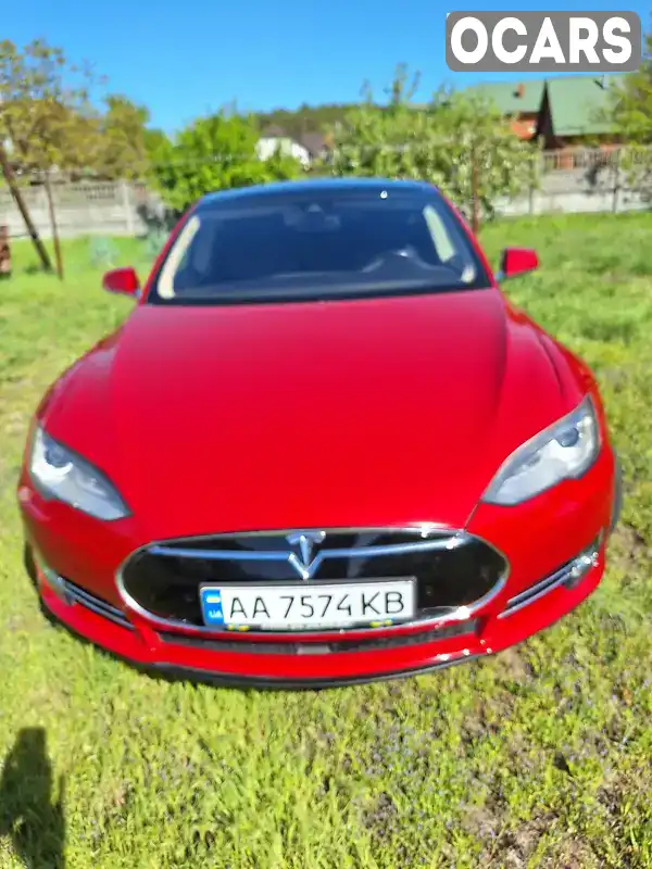Лифтбек Tesla Model S 2015 null_content л. Автомат обл. Киевская, Киев - Фото 1/8