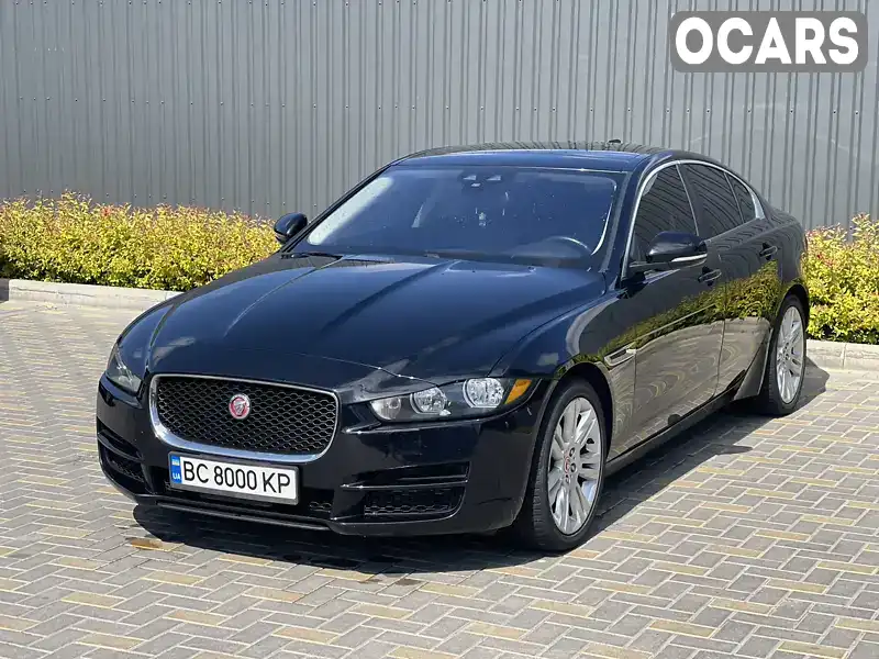 Седан Jaguar XE 2016 2 л. Автомат обл. Винницкая, Винница - Фото 1/11