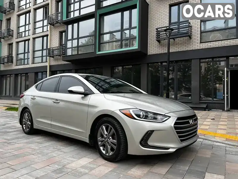 Седан Hyundai Elantra 2018 2 л. Автомат обл. Київська, Київ - Фото 1/21