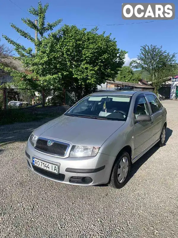 Хэтчбек Skoda Fabia 2006 1.2 л. Ручная / Механика обл. Закарпатская, Виноградов - Фото 1/10