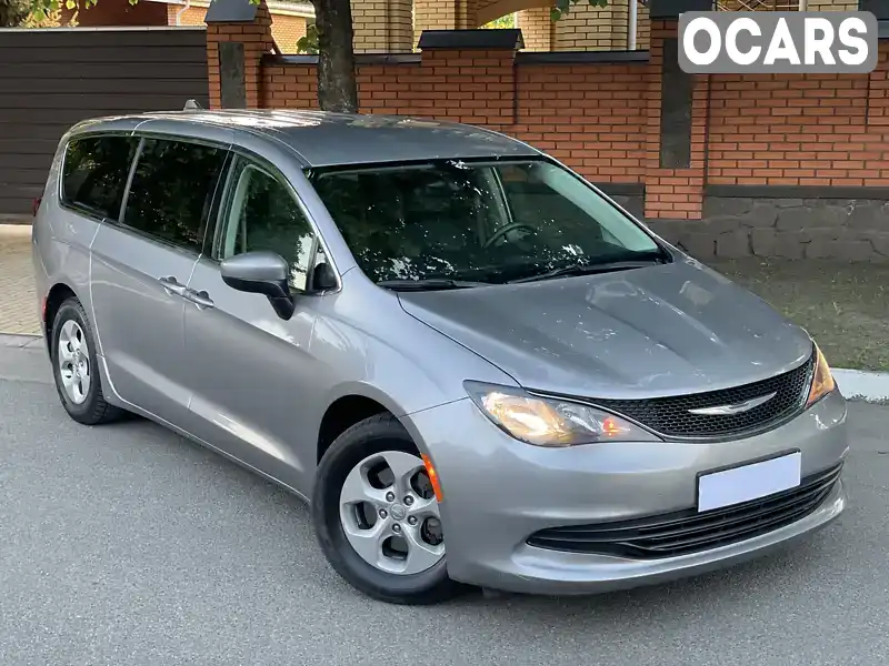 Универсал Chrysler Pacifica 2016 3.61 л. Автомат обл. Киевская, Киев - Фото 1/21