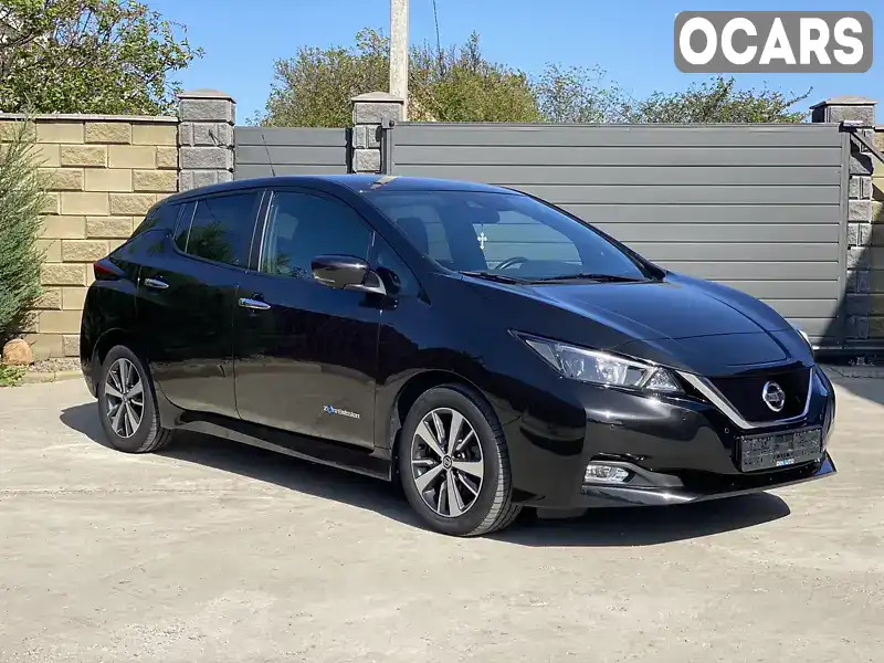 Хэтчбек Nissan Leaf 2018 null_content л. Автомат обл. Черниговская, Прилуки - Фото 1/21